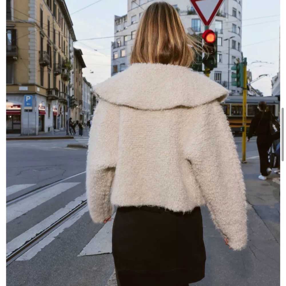 Jacket Cardigan. Size large - Picture 7 of 12